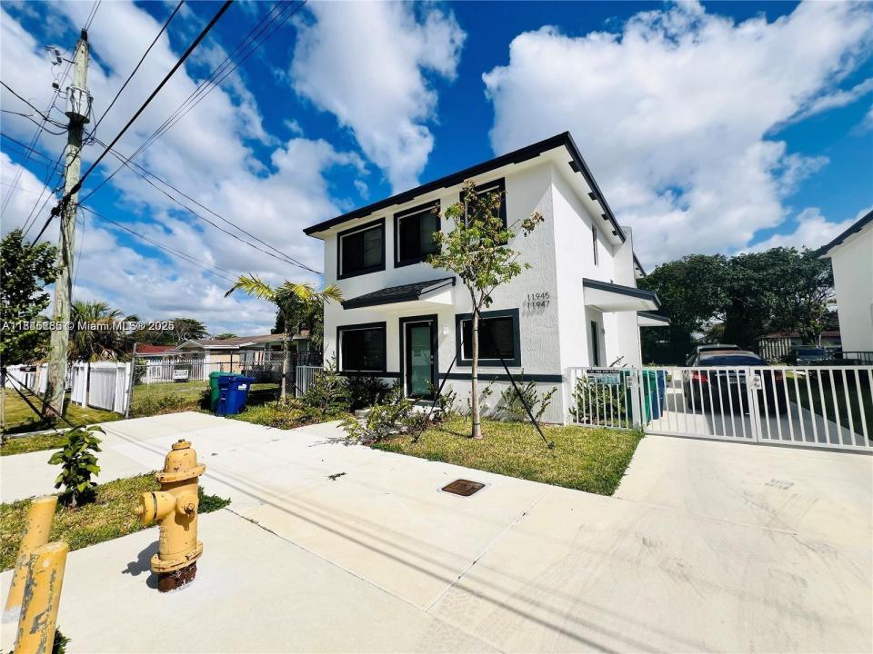 11945 SW 217th St 11945, Goulds, Flórida 33170, Estados Unidos