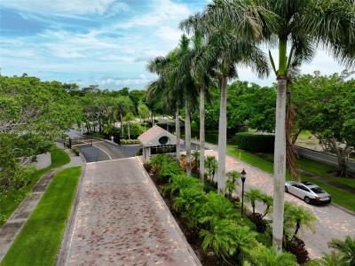 10521 SW 13th Ct, Pembroke Pines, Florida 33025, USA