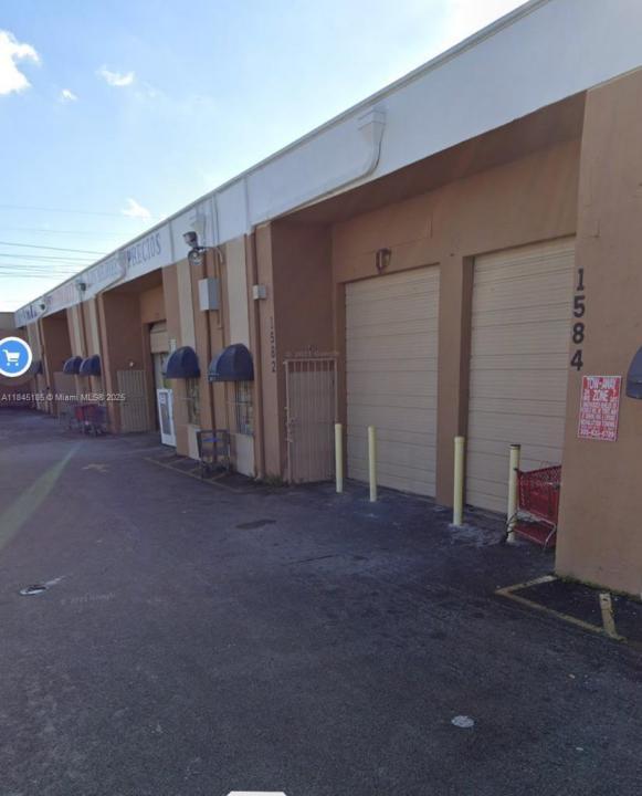 1582 W 39 pl 1582, Hialeah, Florida 33012