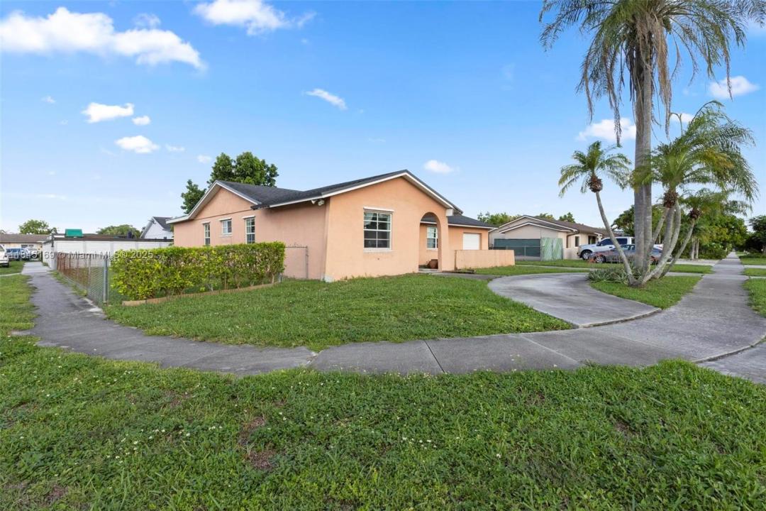 4211 SW 135th Ave, Miami, 佛罗里达州 33175, 美国