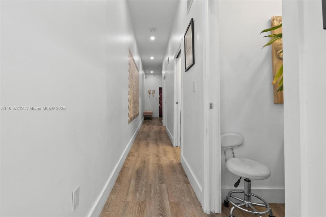 Confidential SW 8th St, West Miami, Florida 33144, Stati Uniti