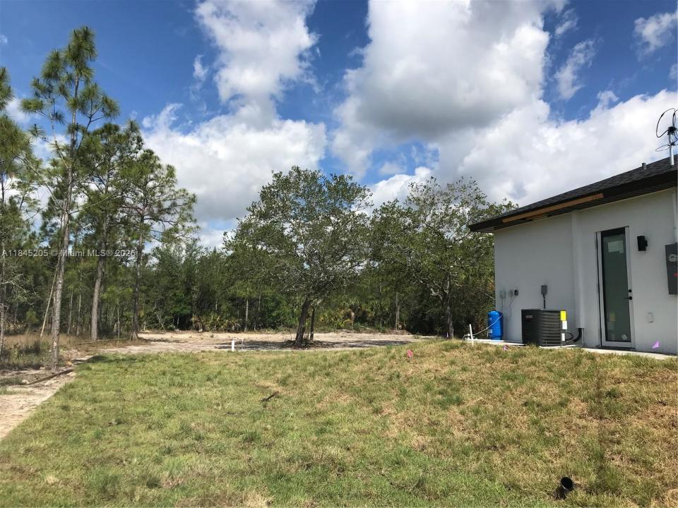 919 Glenn Ave, Lehigh Acres, Floride 33972, États-Unis