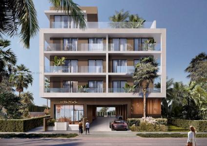 2246 Monroe St, Hollywood, Florida 33020, USA