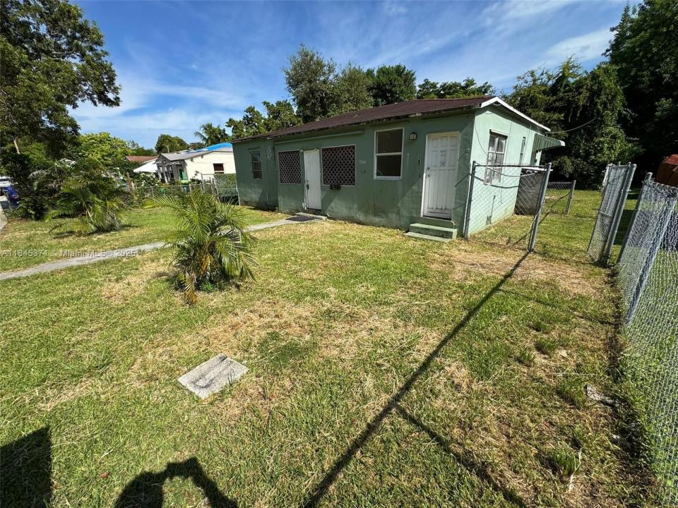 Miami, Florida 33127