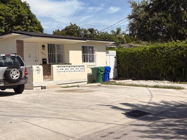 2837 SW 33rd Ave 2837, Miami, Florida 33133, Estados Unidos