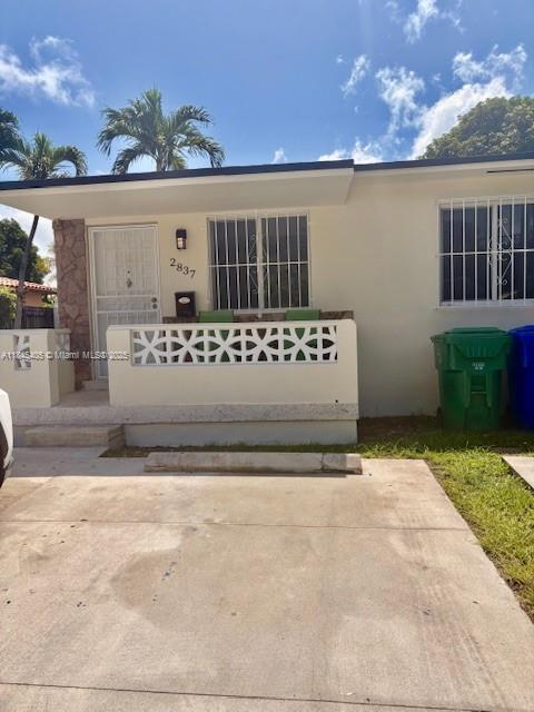 2837 SW 33rd Ave 2837, Miami, Florida 33133, Estados Unidos
