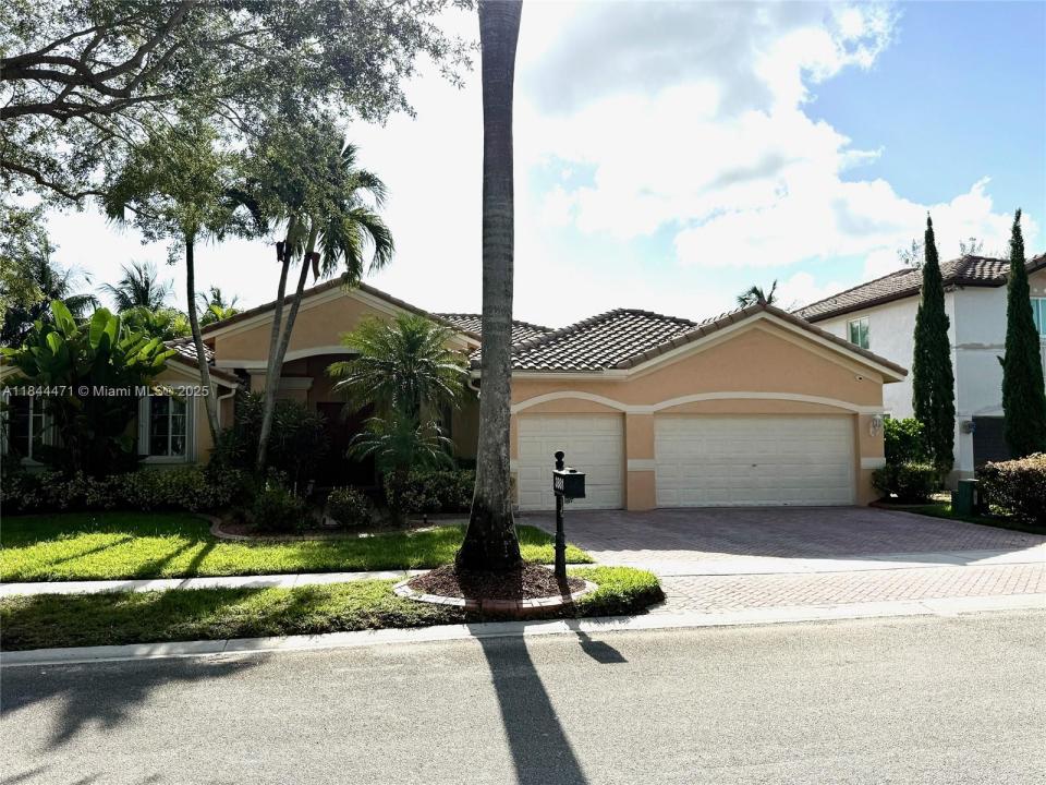3881 SW 144th Ter, Miramar, Florida 33027, USA