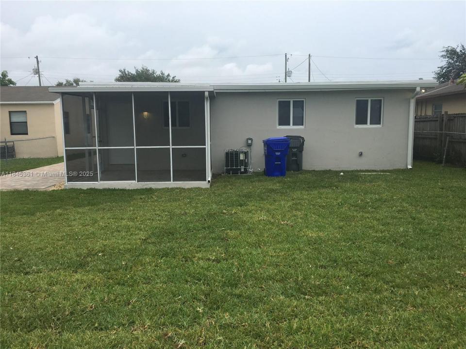 2230 Garfield St B, Hollywood, Florida 33020, Amerika Birleşik Devletleri