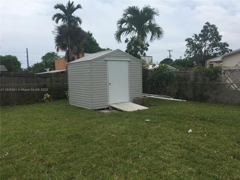 2230 Garfield St B, Hollywood, Florida 33020, Amerika Birleşik Devletleri