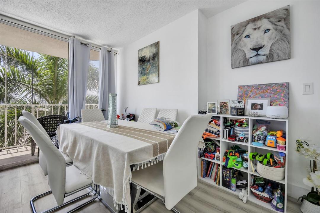 7601 E Treasure Dr 611, North Bay Village, Florida 33141