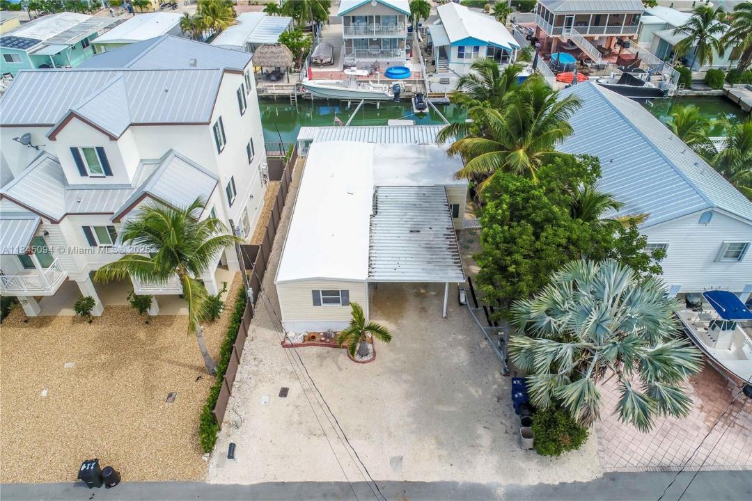 108 Valjean Ln, Tavernier, Flórida 33070, Estados Unidos