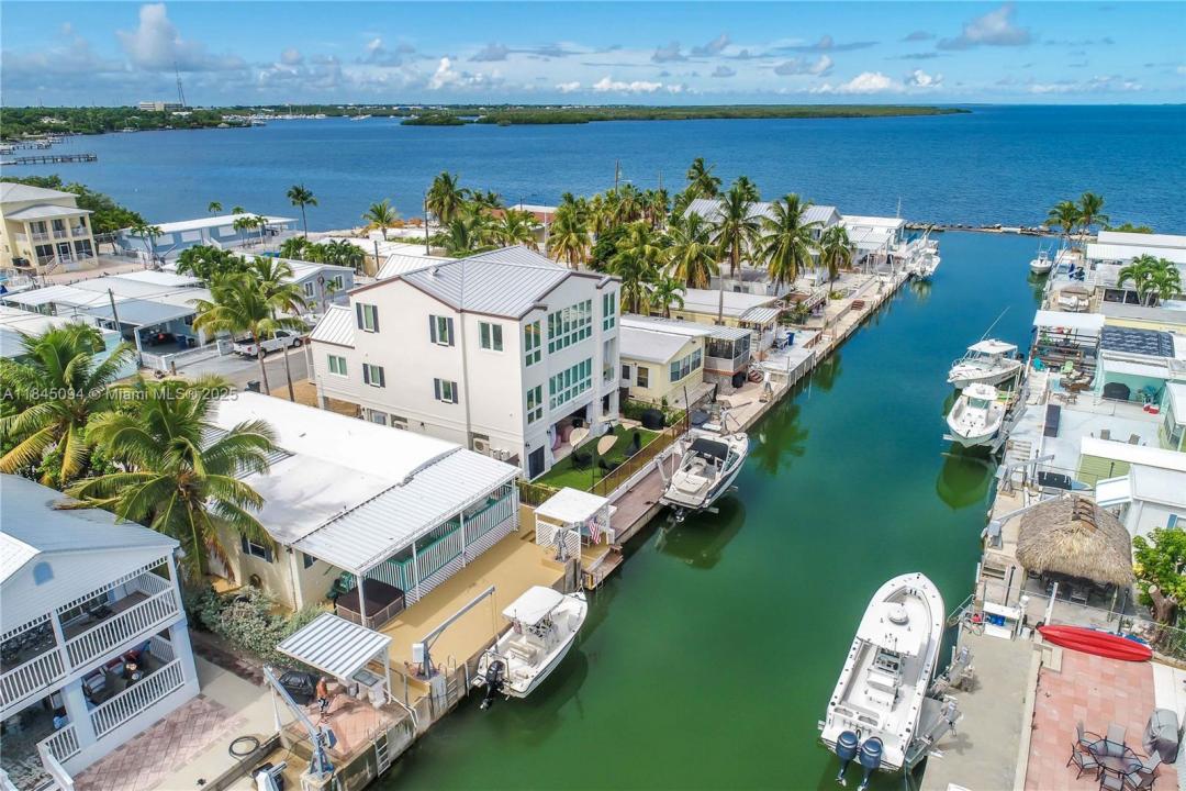 108 Valjean Ln, Tavernier, Flórida 33070, Estados Unidos