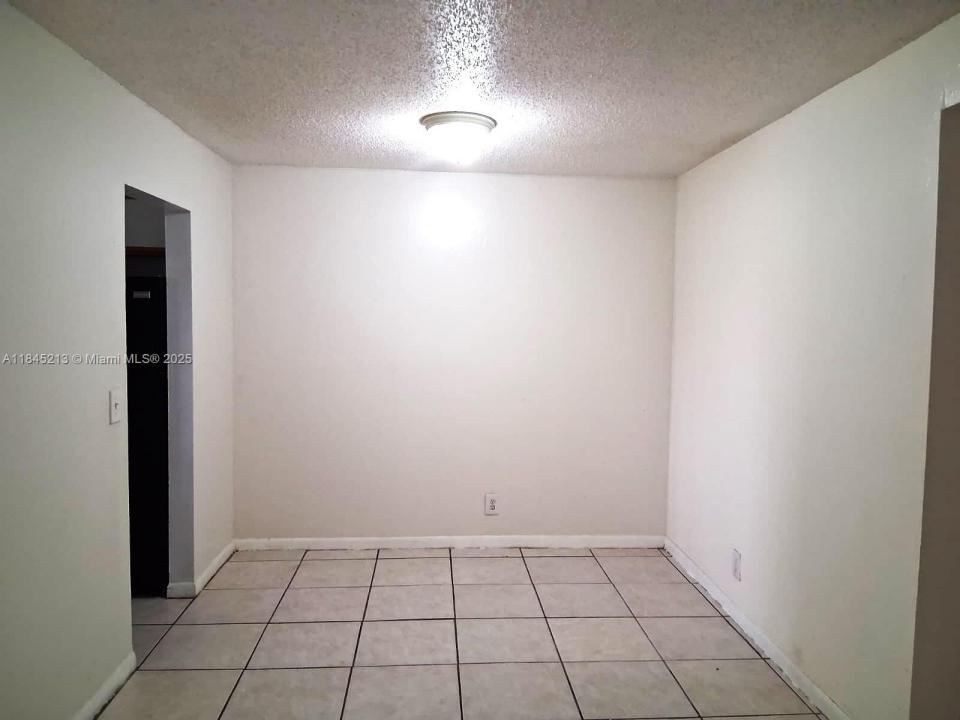 4160 NW 21st St 204G, Lauderhill, Flórida 33313, Estados Unidos