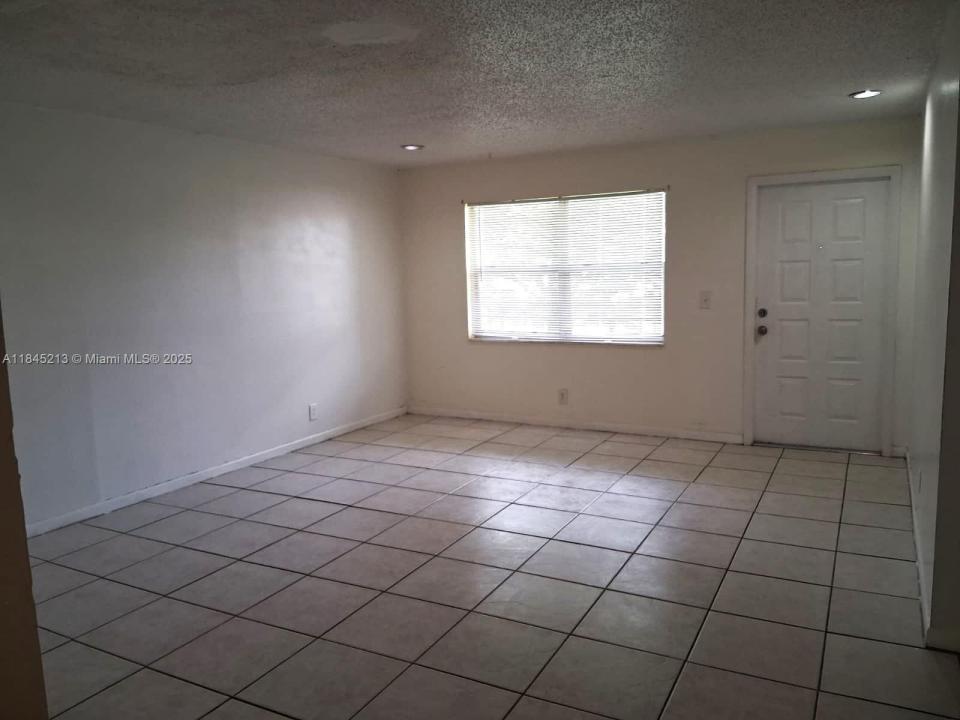 4160 NW 21st St 204G, Lauderhill, Flórida 33313, Estados Unidos