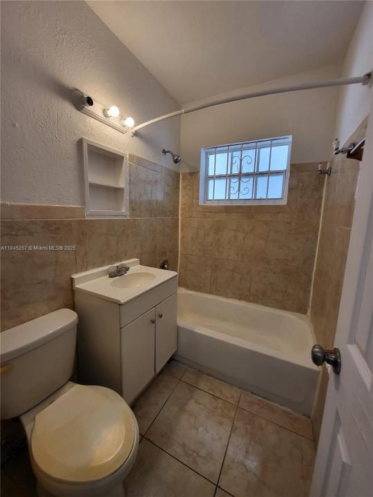 5731 NW 6th Ave 1, Miami, فلوريدا 33127, الولايات المتحدة