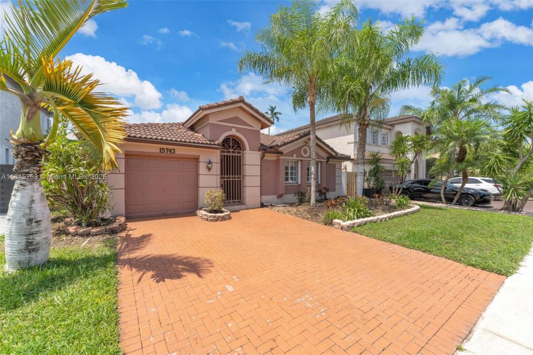 15743 SW 139th St, Miami, 佛罗里达州 33196, 美国