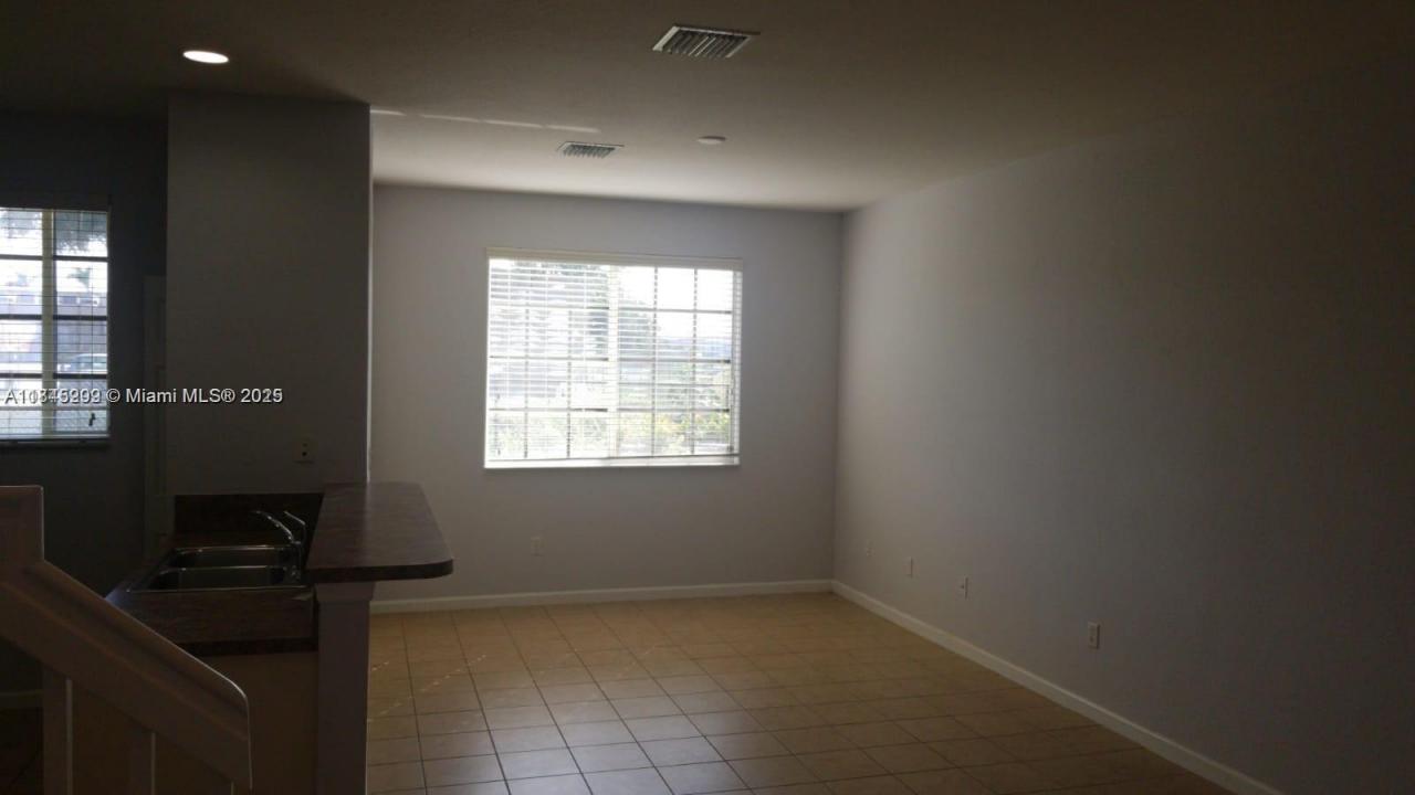 2041 Nassau Dr, Riviera Beach, Floride 33404, États-Unis