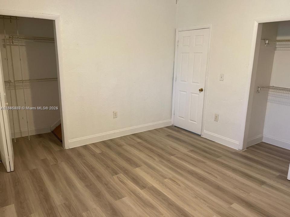 1625 NW 81st St 1625, Miami, Florida 33147, Estados Unidos