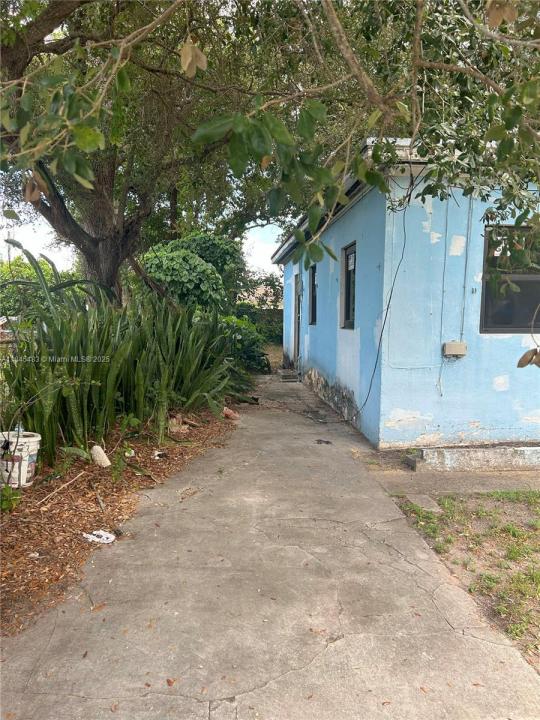 2281 NW 153rd St, Miami Gardens, Floride 33054, États-Unis