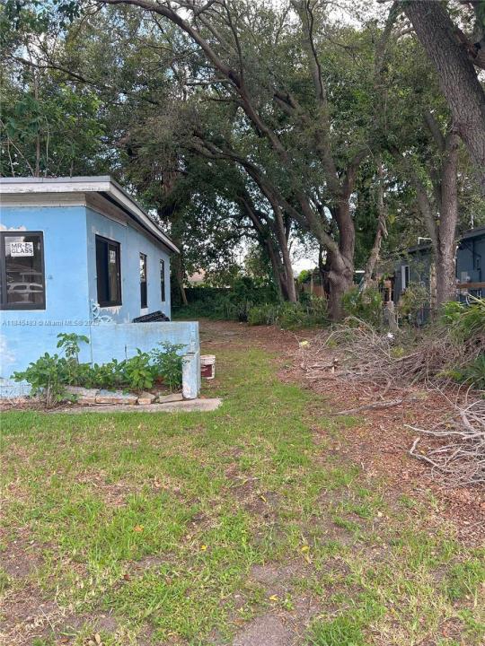 2281 NW 153rd St, Miami Gardens, Floride 33054, États-Unis