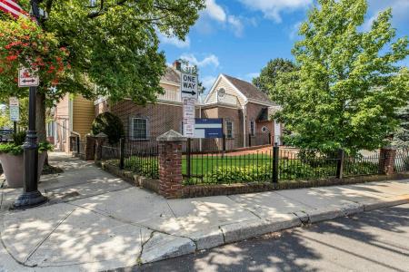 135 Plandome Road, North Hempstead, Nova Iorque 11030, Estados Unidos