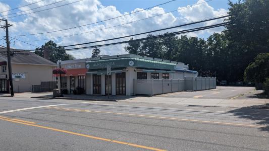 352-354 Larkfield Road, Huntington, Nova Iorque 11731, Estados Unidos