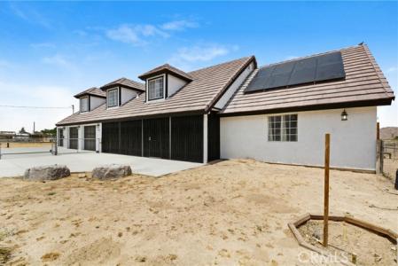 High Road, Lucerne Valley, קליפורניה 92356, ארצות הברית של אמריקה 