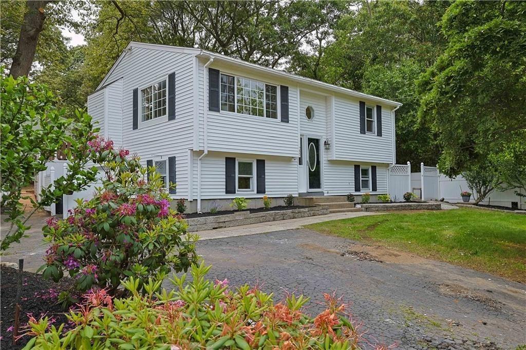 259 Buttonwoods Avenue, Warwick, Rhode Island 02886