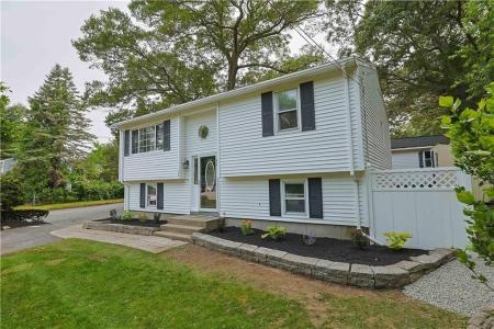 259 Buttonwoods Avenue, Warwick, Rhode Island 02886