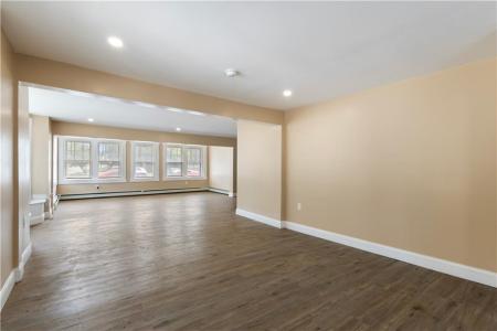 14 W Natick Road, Warwick, Rhode Island 02886