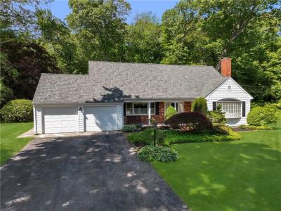 24 Kirkbrae Drive, Lincoln, Rhode Island 02865