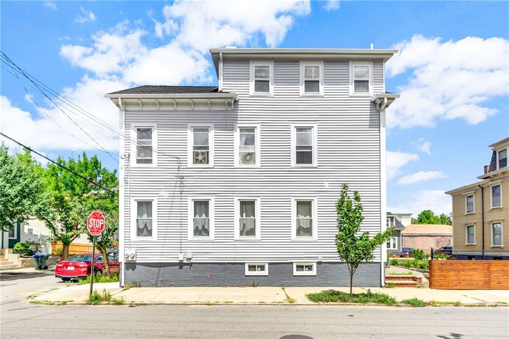 78 Courtland Street, Providence, Rhode Island 02909