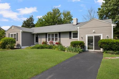 6 Humes Avenue, Warwick, RI 02889, USA