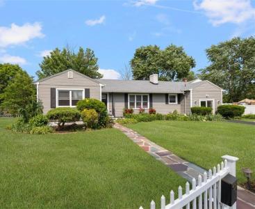 6 Humes Avenue, Warwick, 罗得岛 02889, 美国