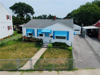 63 Maplecrest Drive, Pawtucket, RI 02861, USA