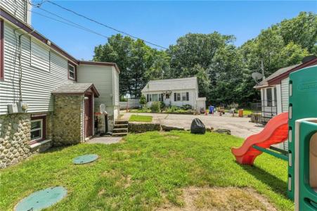 907 Main Street, West Warwick, Rhode Island 02893, USA