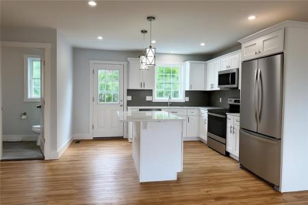 5 Crawford Street, West Warwick, Rhode Island 02893, Estados Unidos