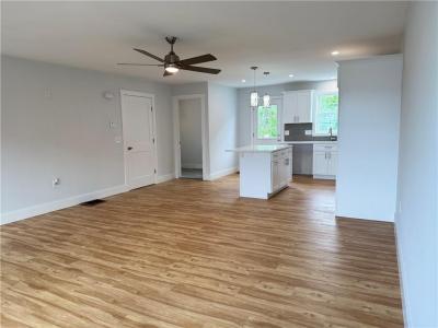 5 Crawford Street, West Warwick, Rhode Island 02893, Estados Unidos