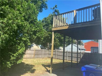 33 Pine Street, East Providence, Rhode Island 02915, Estados Unidos