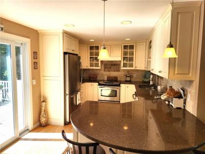47 Treasure Road, Narragansett, Rhode Island 02882