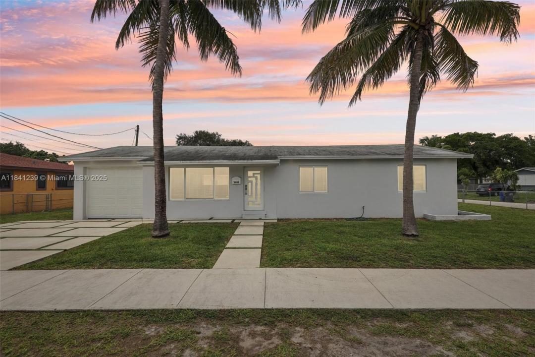 2455 Wiley Ct, Hollywood, Florida 33020
