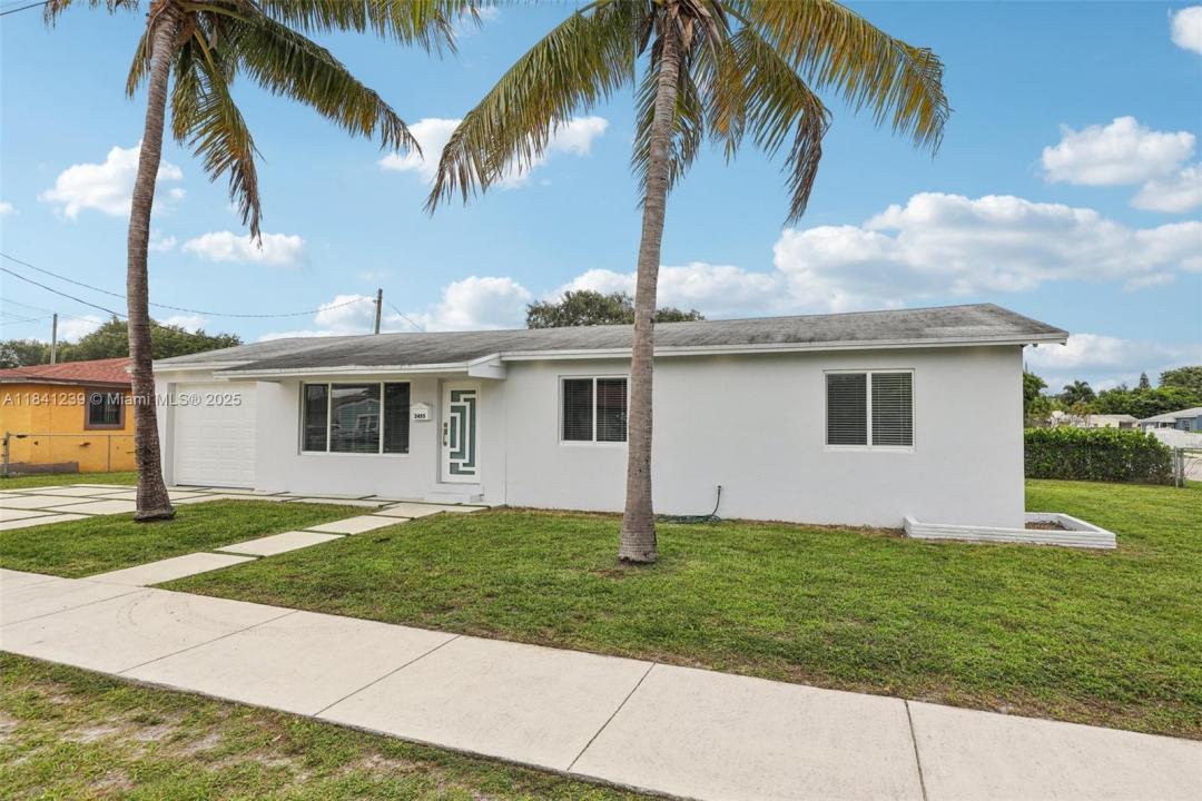 2455 Wiley Ct, Hollywood, Florida 33020
