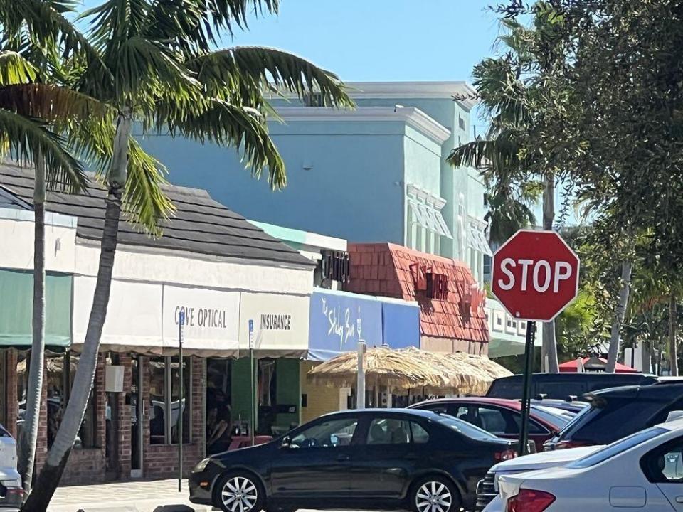 1629 SE 3rd Court, Deerfield Beach, Florida 33441