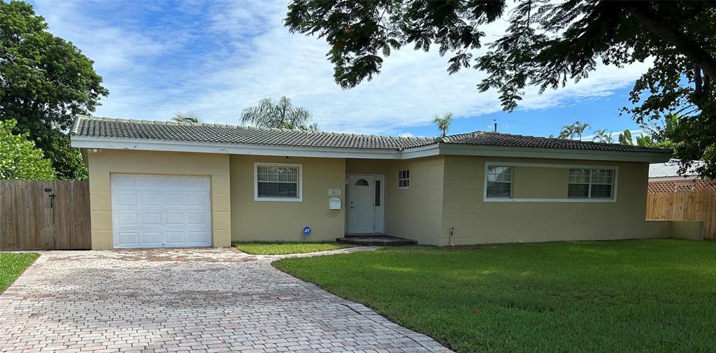 1811 NE 43rd Street, Oakland Park, Florida 33308
