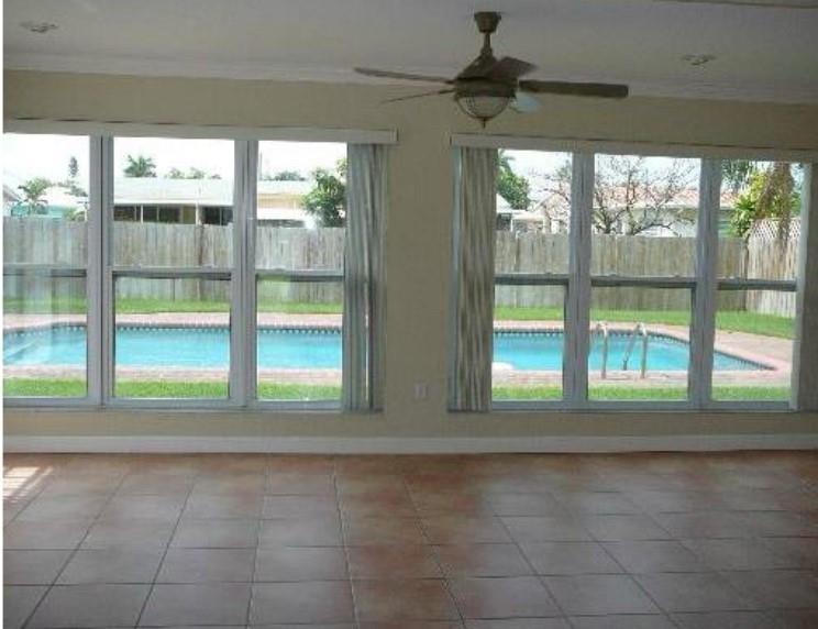 1811 NE 43rd Street, Oakland Park, Florida 33308