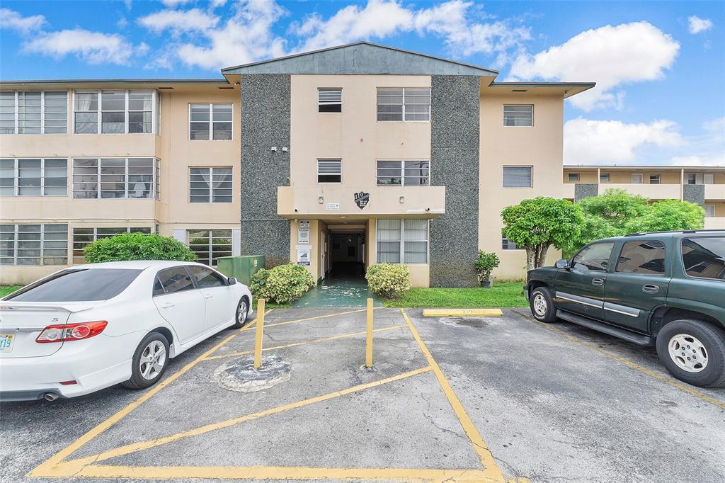110 Royal Palm Rd 211, Hialeah Gardens, Florida 33016, Estados Unidos