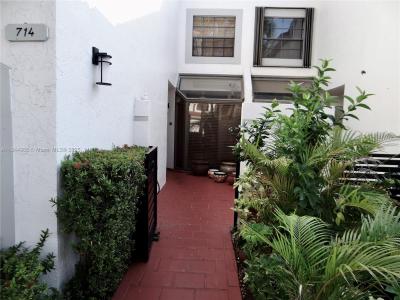 3500 Magellan Cir 714, Aventura, Florida 33180, USA