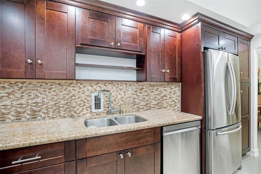 3801 S Ocean Dr 15C, Hollywood, Florida 33019, Stati Uniti