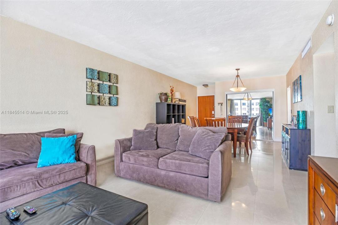 3801 S Ocean Dr 15C, Hollywood, Florida 33019, Stati Uniti