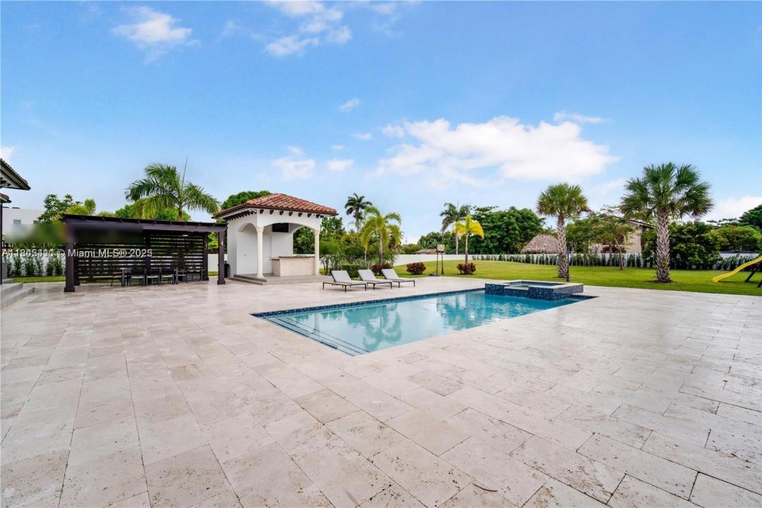 331 SW 124th Ave, Miami, 佛羅里達州 33184, 美國